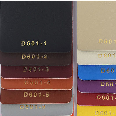 نمط ثقب ميكروفايبر الجلد للسيارة الداخلية الجلد مقاوم للخدش