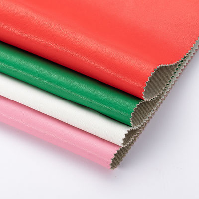 الملابس البروتينية المخصصة الملابس القابلة للغسيل من الجلد PU سمك 0.7mm