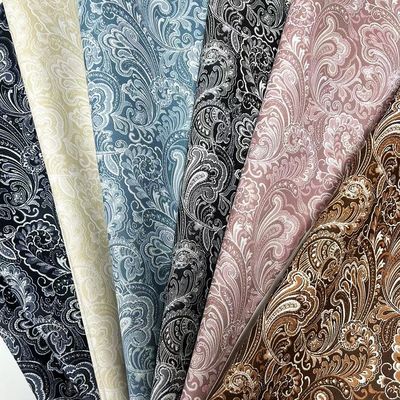 الفيلم المطبوع بالفلفل من نوع PVC الجلد الاصطناعي للحقيبة تغليف الكتب الهاتف القشرة القماش الجلدي المزيف