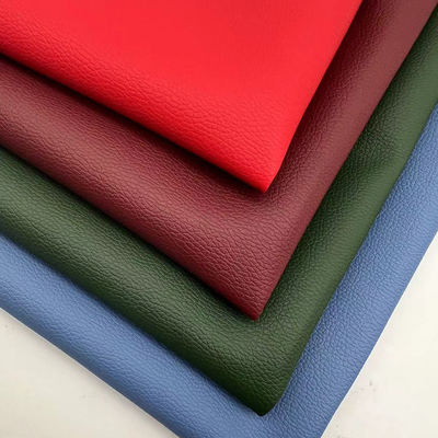 D90 نسيج الجلد المزيف المنسوج من ليتشي 150 سم عرض PVC الجلد الاصطناعي للصوفا الكيس الكرسي سيارات أقدام فرشاة أثاث