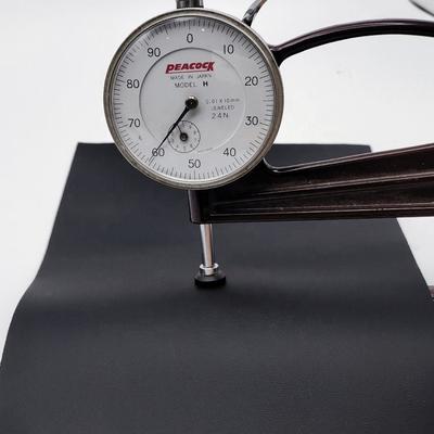 جلد PVC لغطاء مقعد السيارة مقاوم للتآكل ومضاد للماء 54 بوصة