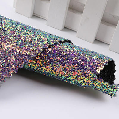 قماش جلد صناعي لامع ولامع ولامع من البولي يوريثين المرن مع لمعان سداسي سميك للأحذية والحقائب والأقواس والحرف اليدوية والقبعات والجلد الصناعي