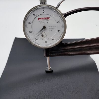 مبيعات ساخنة PVC نابا نمط الحبوب الجلد الاصطناعي السعر الرخيص الكرسي الأريكة الأحذية السيارة قدم المريحة الجلد الزائف