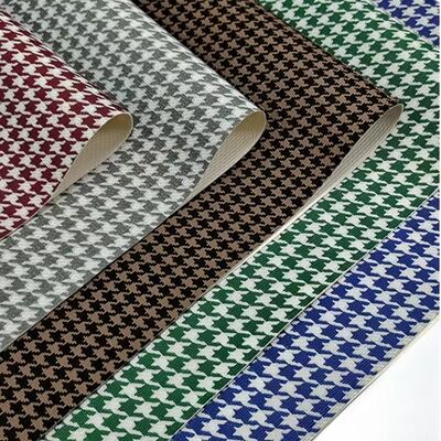 بيع بالجملة PVC Houndstooth مطبوعة قماش الجلد الزائف للحقيبة الزخرفية الهاتف القشرة طاولة المريحة غطاء الأريكة المشاريع الحرفية