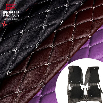 الجلد الاصطناعي المغطى بالبي.في.سي 7.0 ملم سميك مخطوط رغوة بولي يوريثان ممدودة للسيارات الأثاث / الحقيبة