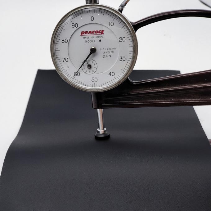 جلد PVC لغطاء مقعد السيارة مقاوم للتآكل ومضاد للماء 54 بوصة 12